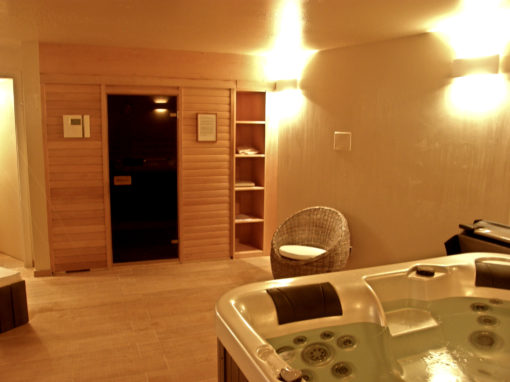 Sauna e vasca idromassaggio Altoadige