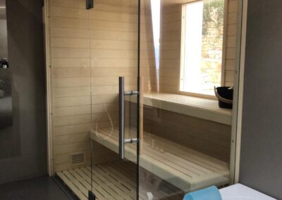 Sauna con vetrate privato Liguria