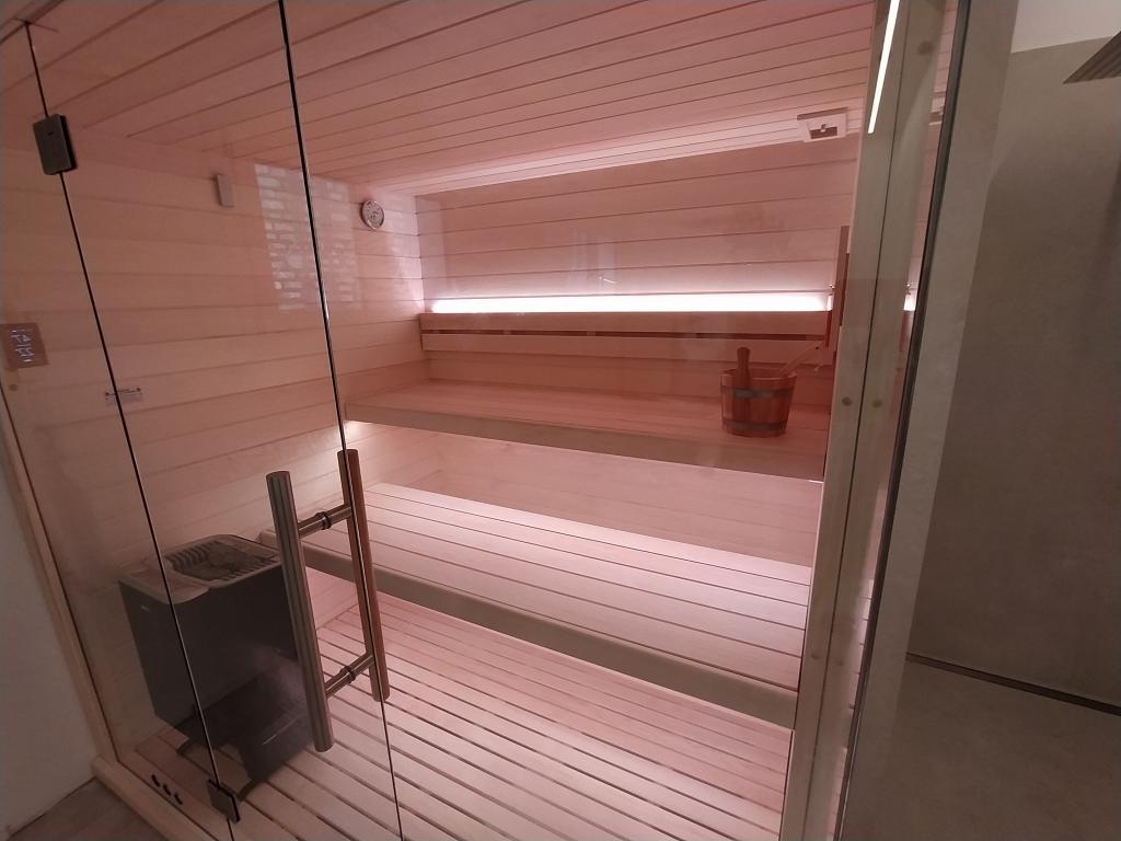 sauna con doccia combinata 180x220 cm sauna betulla rossa