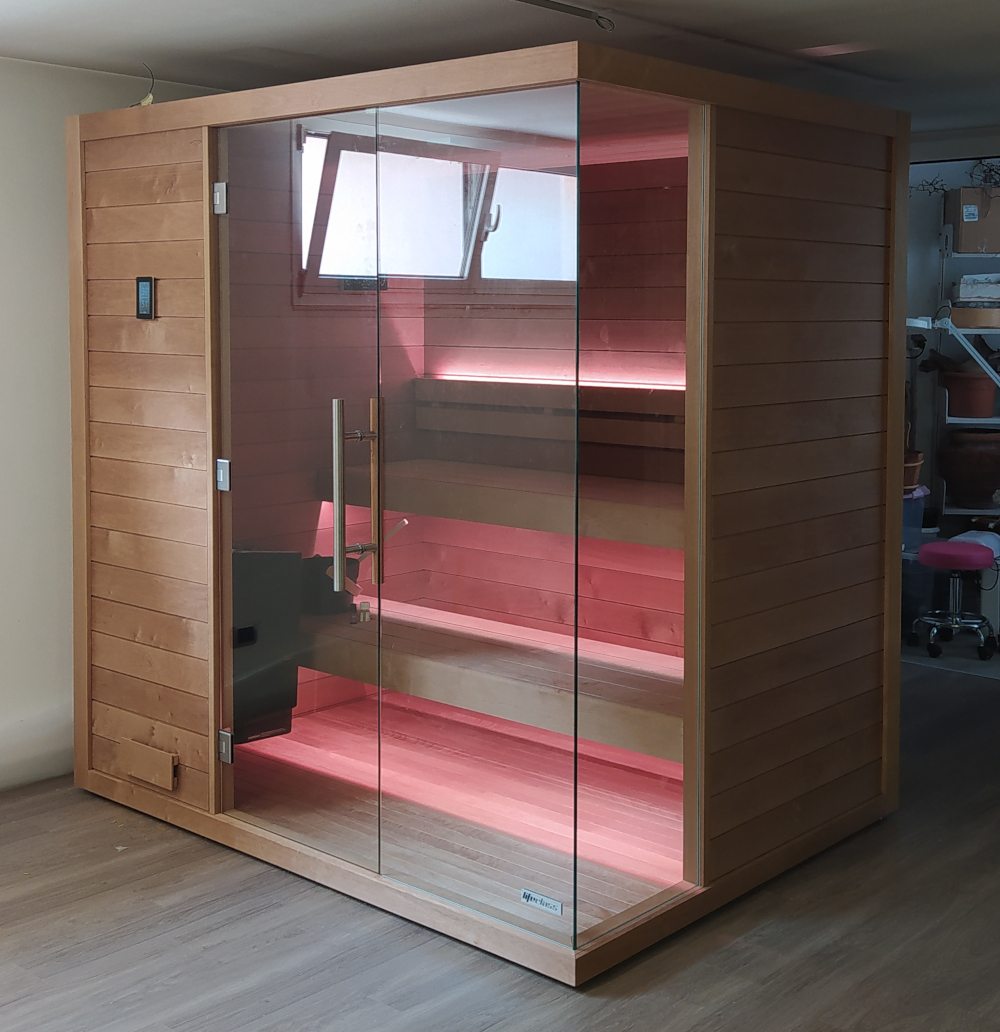 sauna finlandese con biosauna frontale e lato vetrato sauna finlandese con biosauna frontale e lato vetrato